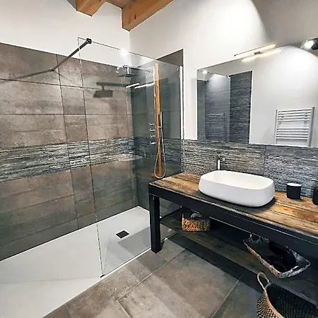 Hotel Manoir Du Marquis De Montcalm 3*